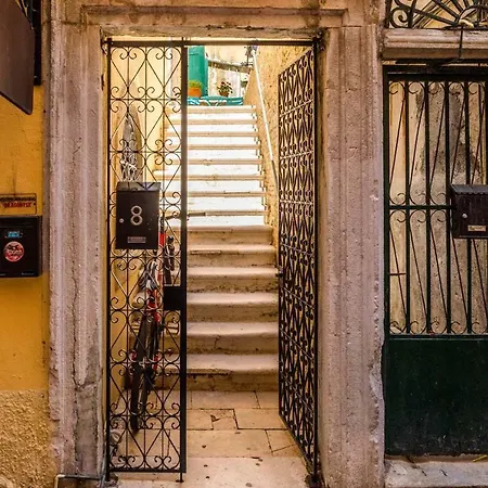 Kantouni Bizi Myranthis Appartement
